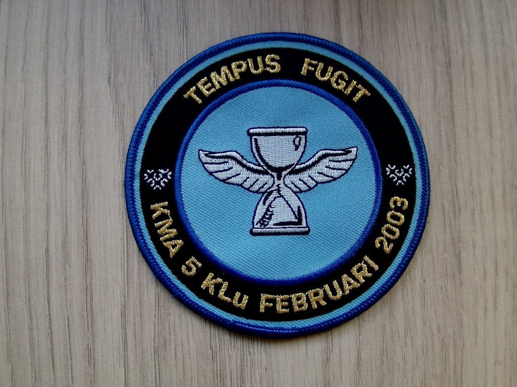 Patch KMA 5 KLu Februari 2003 "Tempus Fugit", Verzenden, Luchtmacht, Nederland, Embleem of Badge
