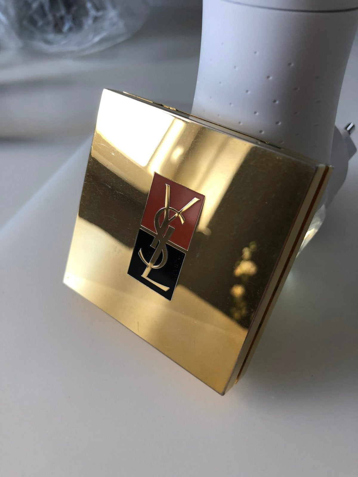 Yvesaintlaureni eye shadow, Ophalen, Zo goed als nieuw, Ogen