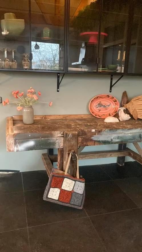 Grote stoere werktafel/ sidetable / keukenelement, Huis en Inrichting, Keuken | Keukenelementen, Ophalen, Gebruikt, Bruin, 75 cm of meer