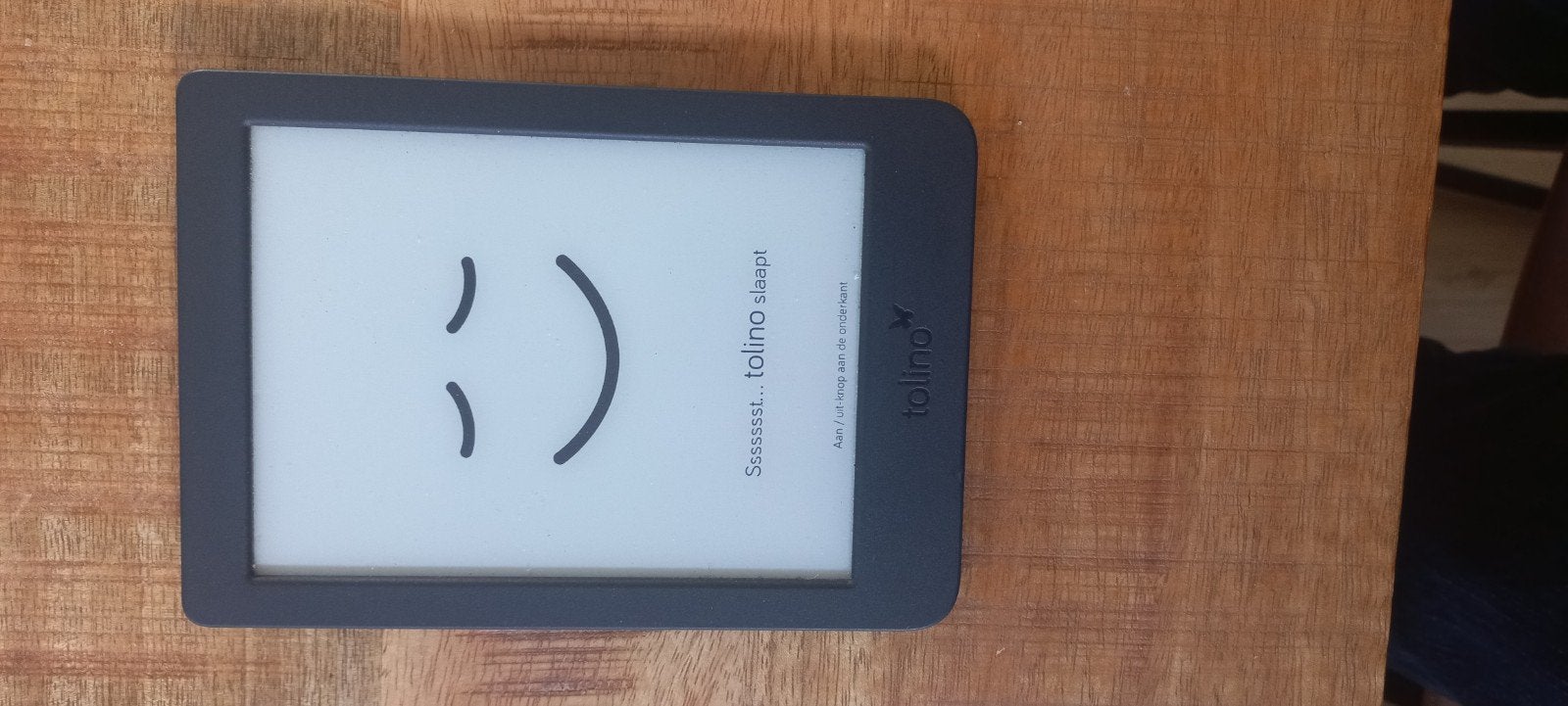 Tolino Page 2 E-reader met hoesje, Gebruikt, 6 inch of minder, Ophalen of Verzenden, 4 GB of minder