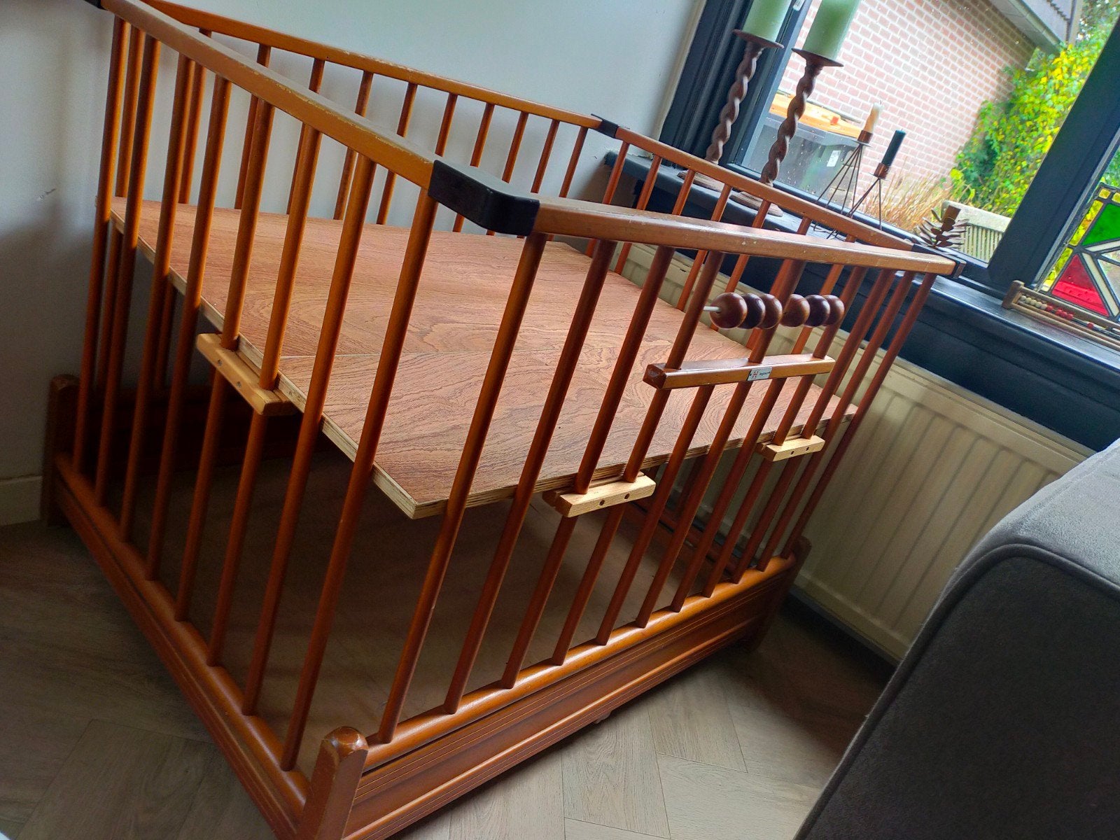 Houten Box met Verstelbare Bodem, Ophalen, Gebruikt, Vierkant, In hoogte verstelbaar