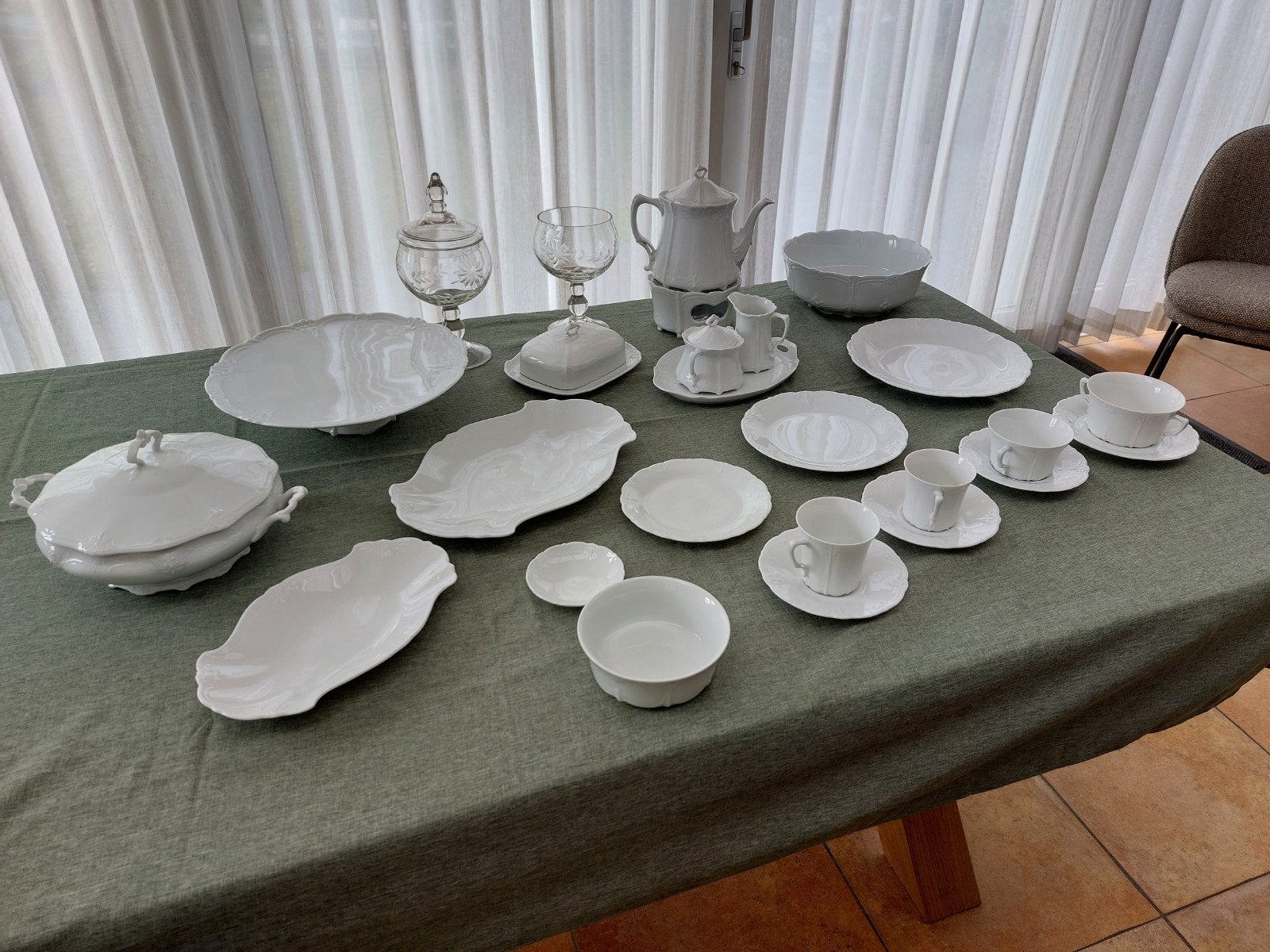 Uitgebreid Hutschenreuther/Tischenreuther Servies - Wit Pors, Ophalen