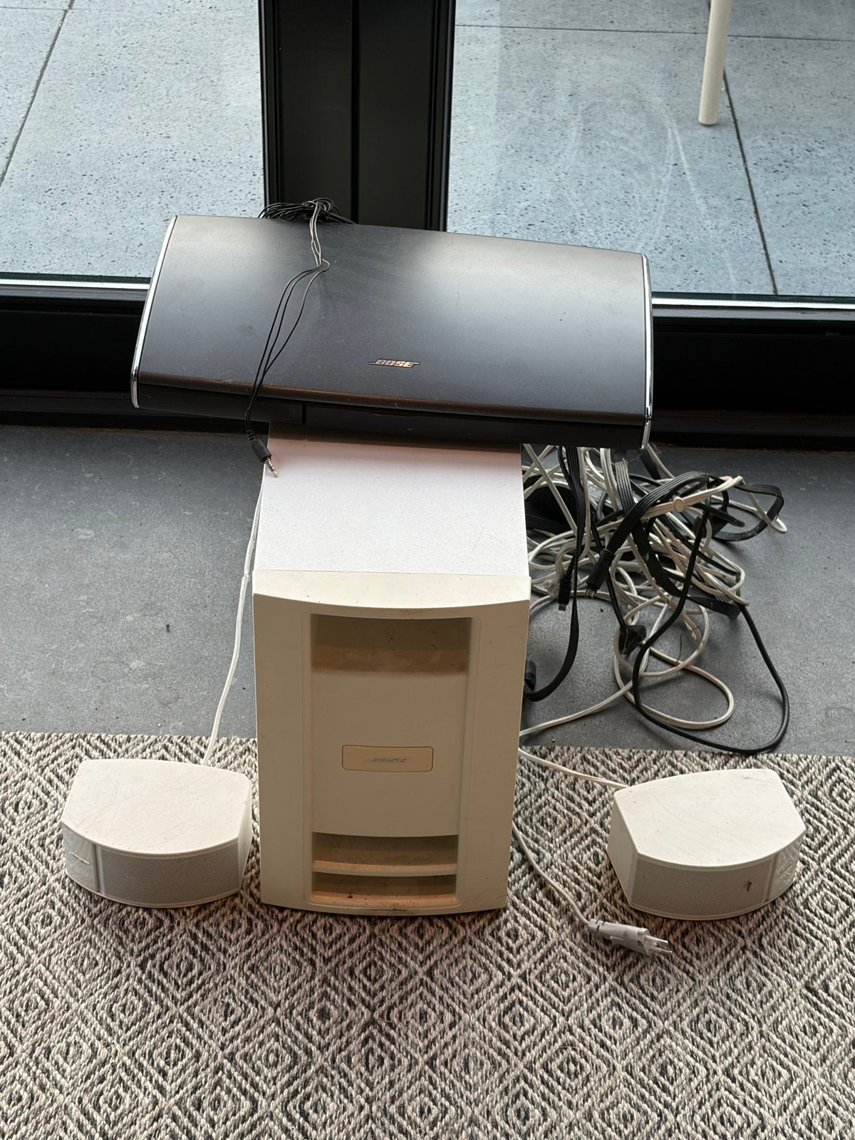 Bose audio systeem v35, Audio, Tv en Foto, Ophalen, Gebruikt, Inclusief kabels, Speakerset