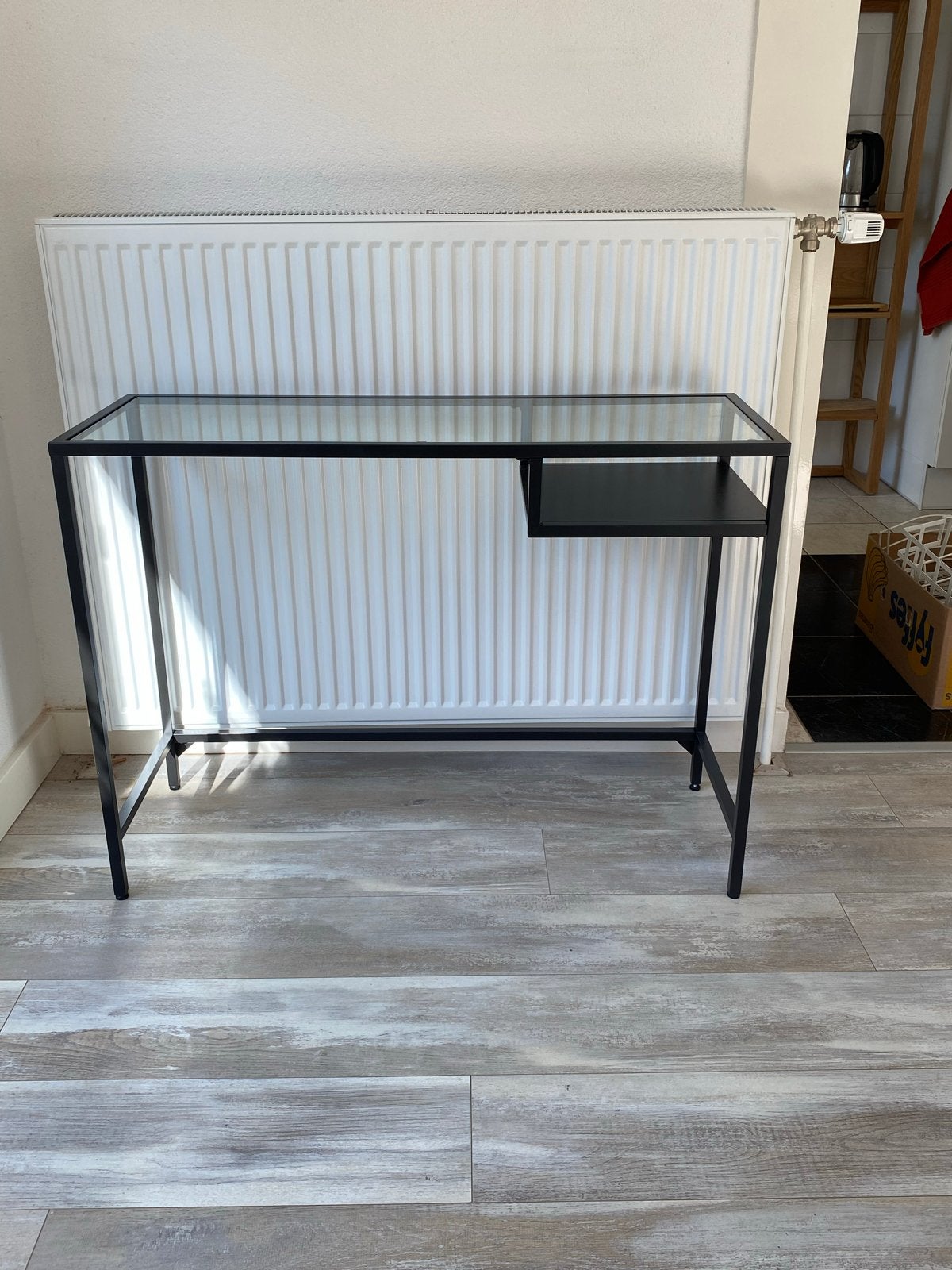 Modern zwart bureau/sidetable met glazen blad en lade, Huis en Inrichting, Ophalen, Zwart, Gebruikt, Met lades