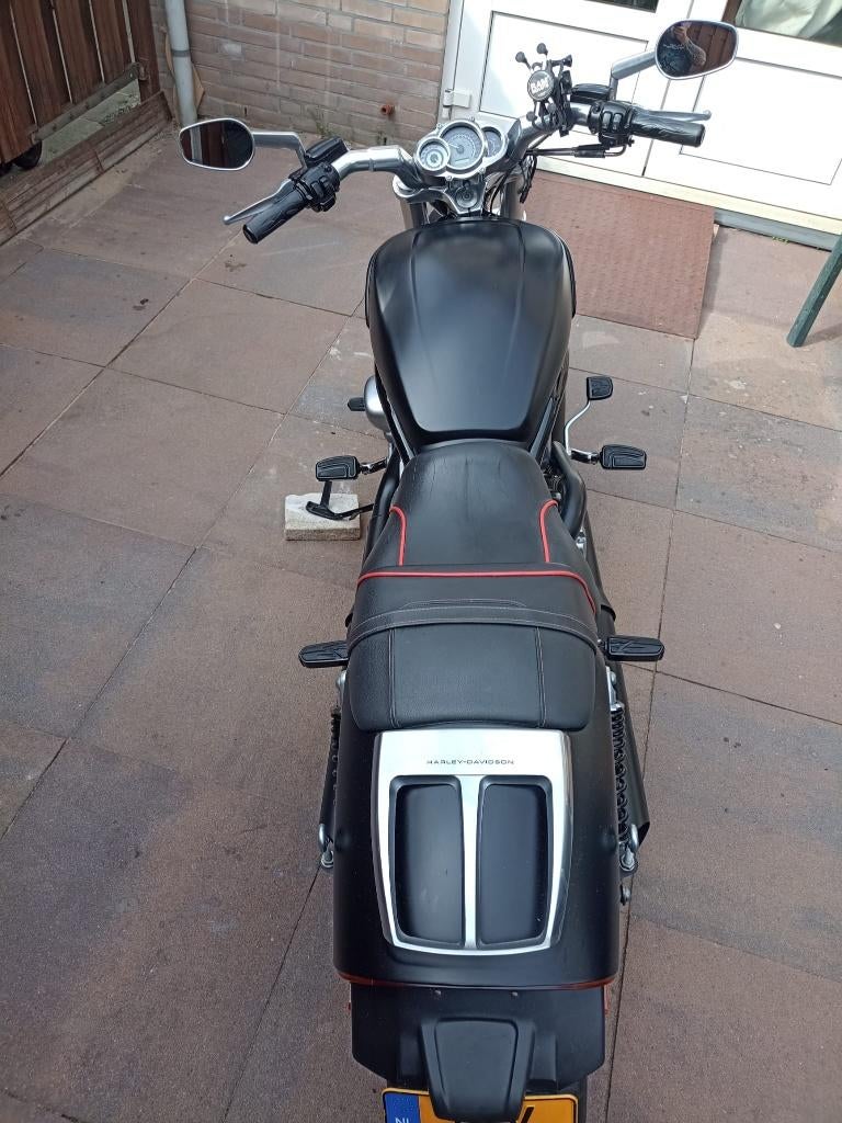 Harley- Davidson V-ROD Muscle VRSCF, 2 cilinders, Occasion, Chopper, Particulier