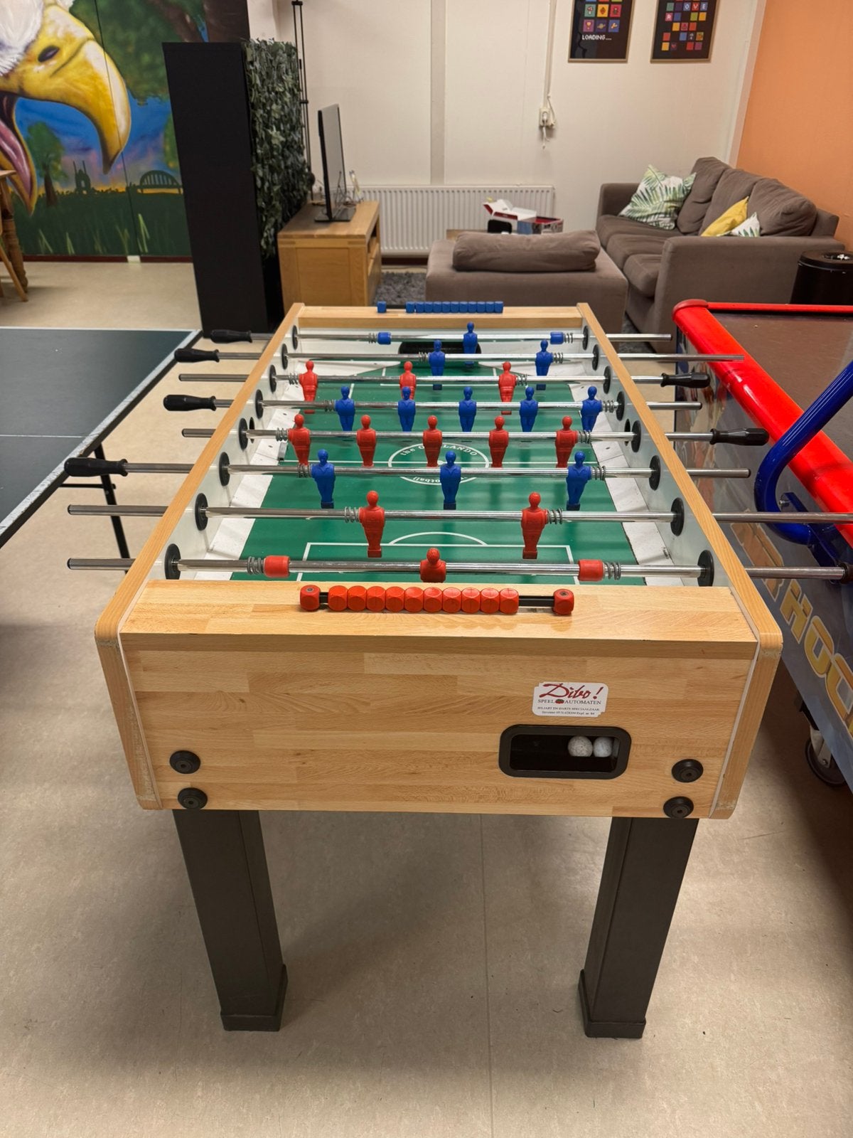 Voetbaltafel, Ophalen, Zo goed als nieuw