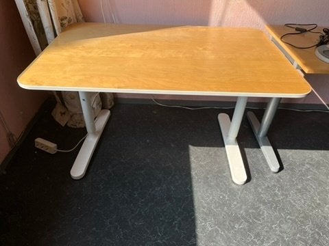 IKEA BEKANT bureau 120x80 cm – Berken / Wit, Huis en Inrichting, Ophalen, Gebruikt, 120 cm, Hout