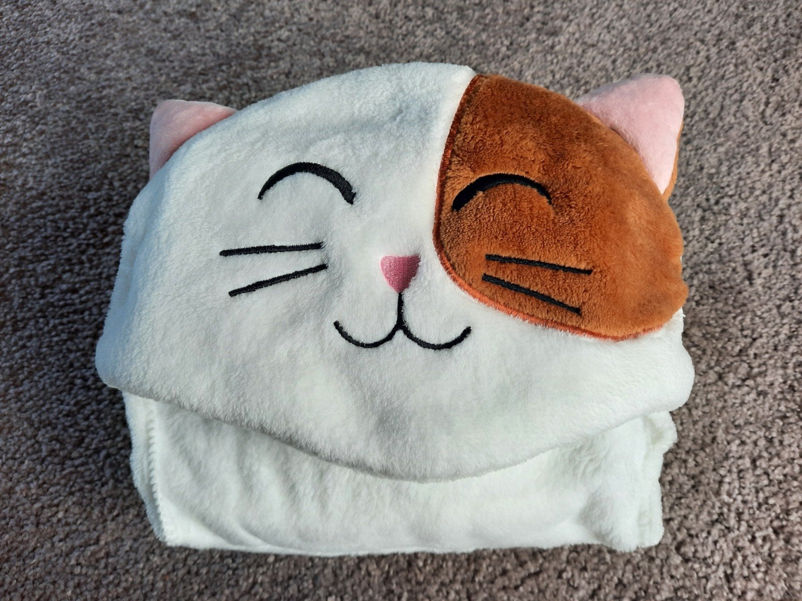 HEMA Katten Deken met Capuchon - 130x150cm, Huis en Inrichting, Ophalen of Verzenden, Zo goed als nieuw, Wit, Rechthoekig