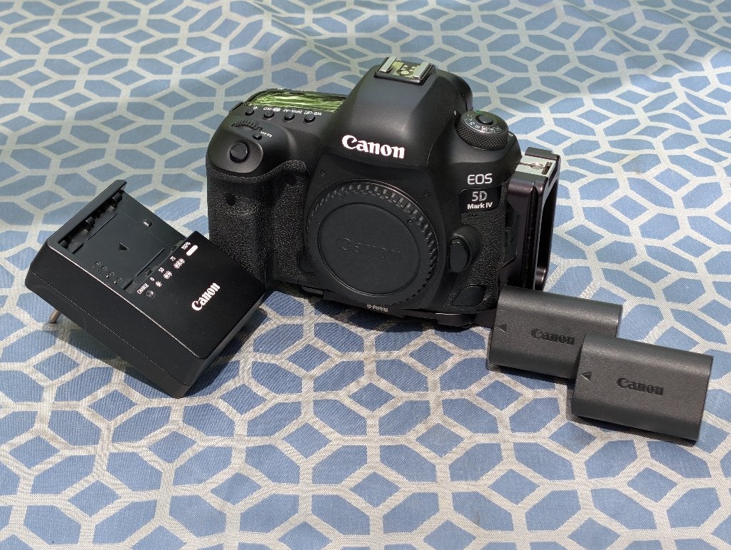 Canon 5D Mark IV - heel net en met RRS L-plaat, Audio, Tv en Foto, Fotocamera's Digitaal, Canon, Ophalen of Verzenden, Zo goed als nieuw