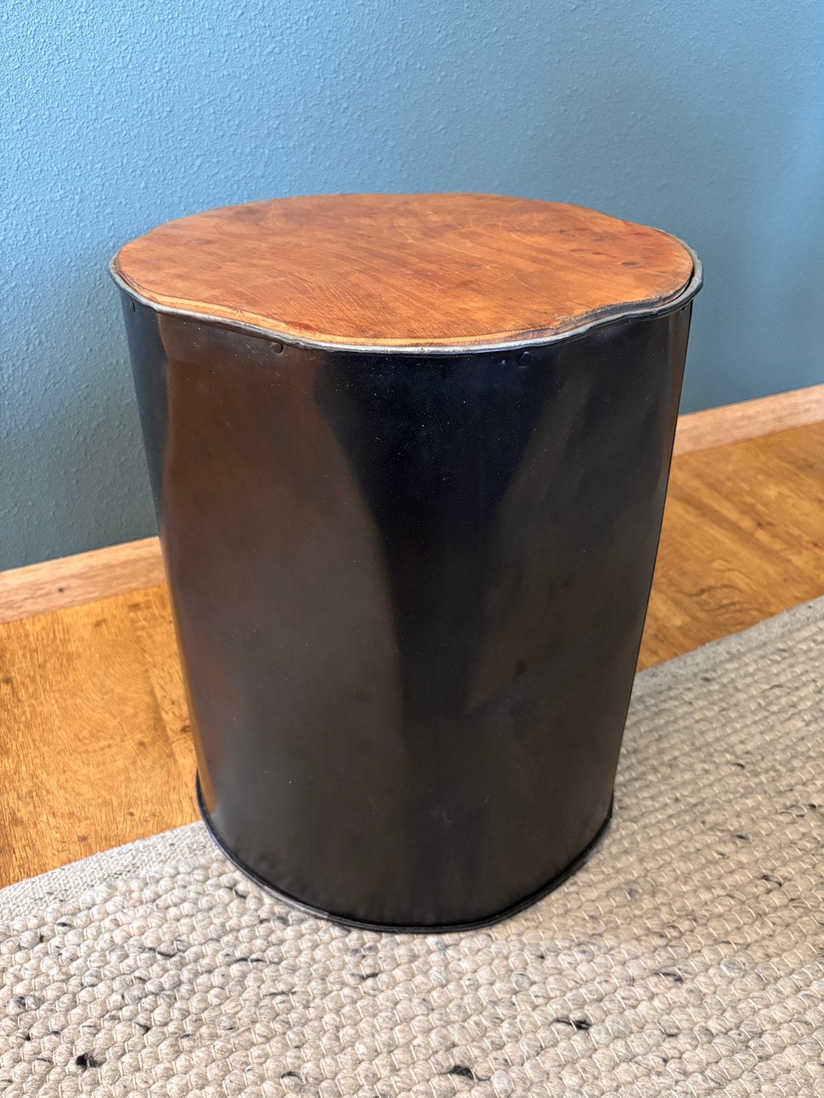 Teak bijzettafel, Ophalen of Verzenden, Zo goed als nieuw, Rond, Minder dan 50 cm
