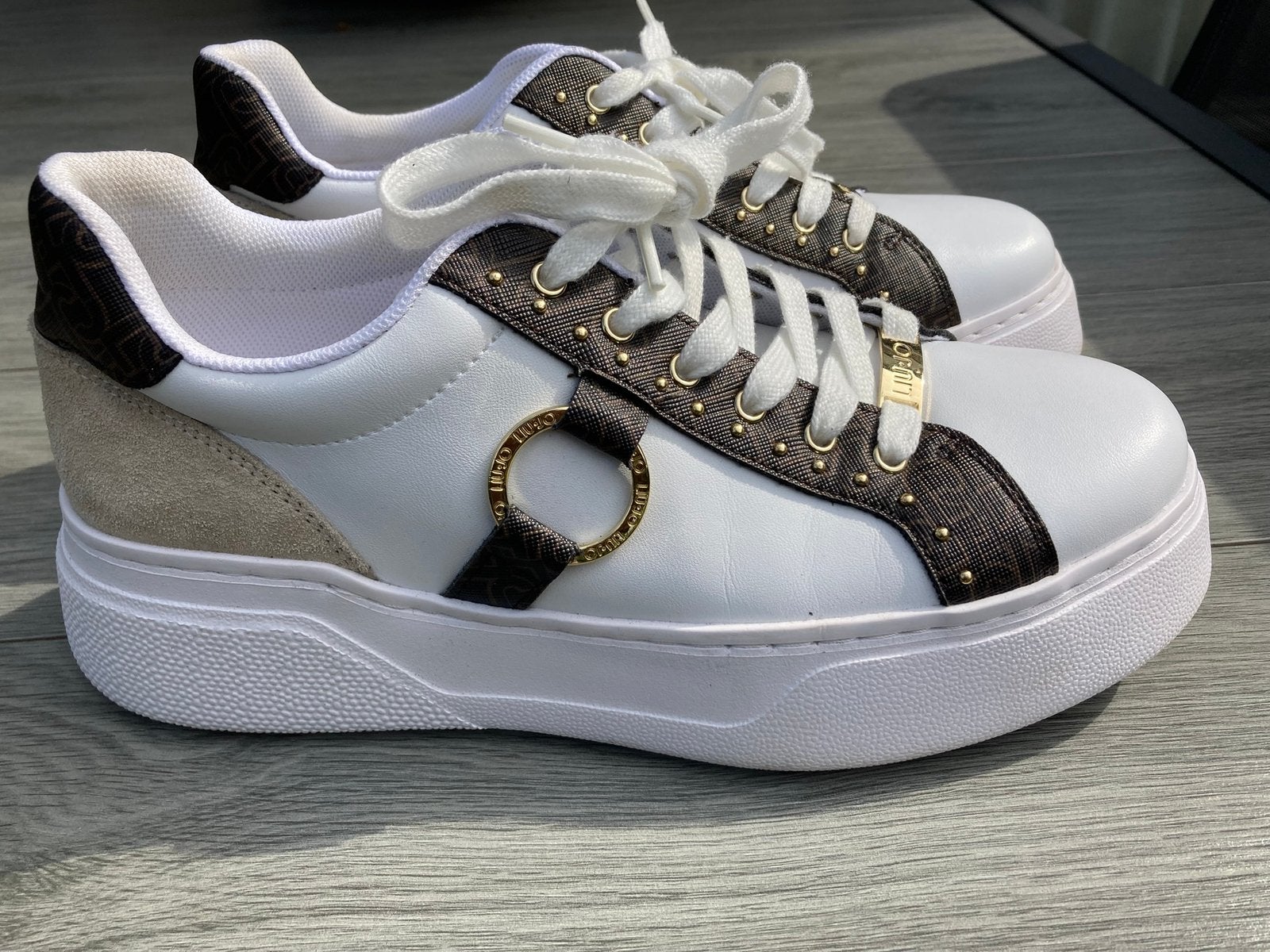 Liu jo damesschoen 39, Kleding | Dames, Ophalen of Verzenden, Zo goed als nieuw, Zwart, Sneakers of Gympen