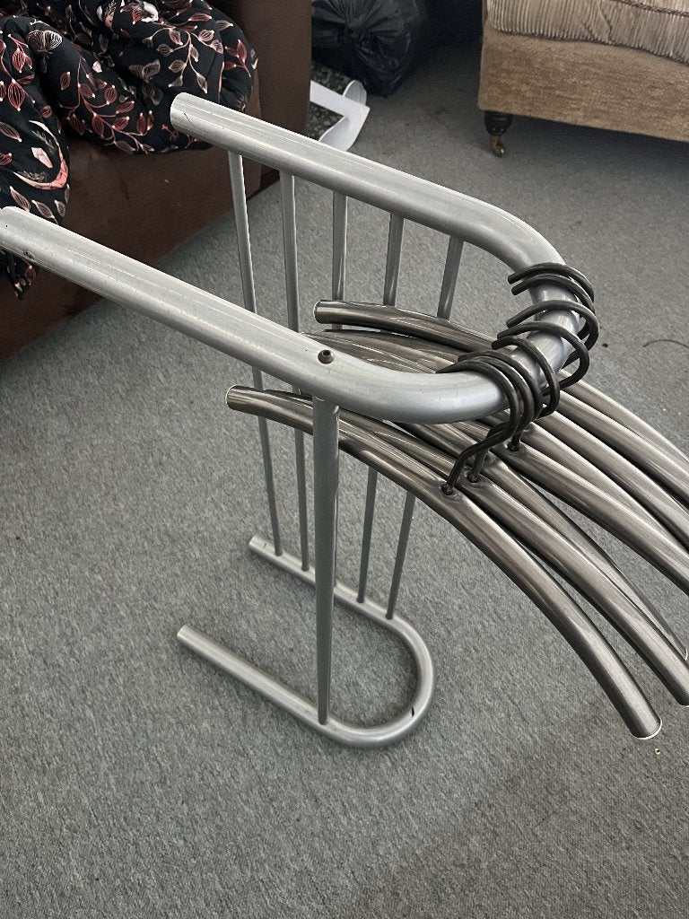 Stevige hangende metalen kapstok met losse hangers, Huis en Inrichting, Gebruikt, Minder dan 100 cm, Metaal, Ophalen