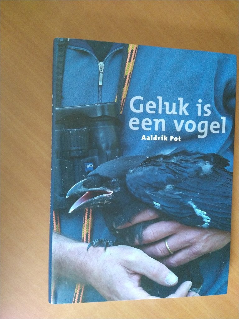 Geluk is een vogel. Aaldrik Pot, Ophalen of Verzenden, Zo goed als nieuw, Vogels