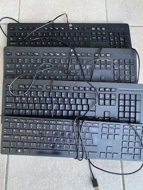 Toetsenborden HP  Model KBAR-211, Computers en Software, Hp, Gebruikt, Ophalen of Verzenden, Qwerty