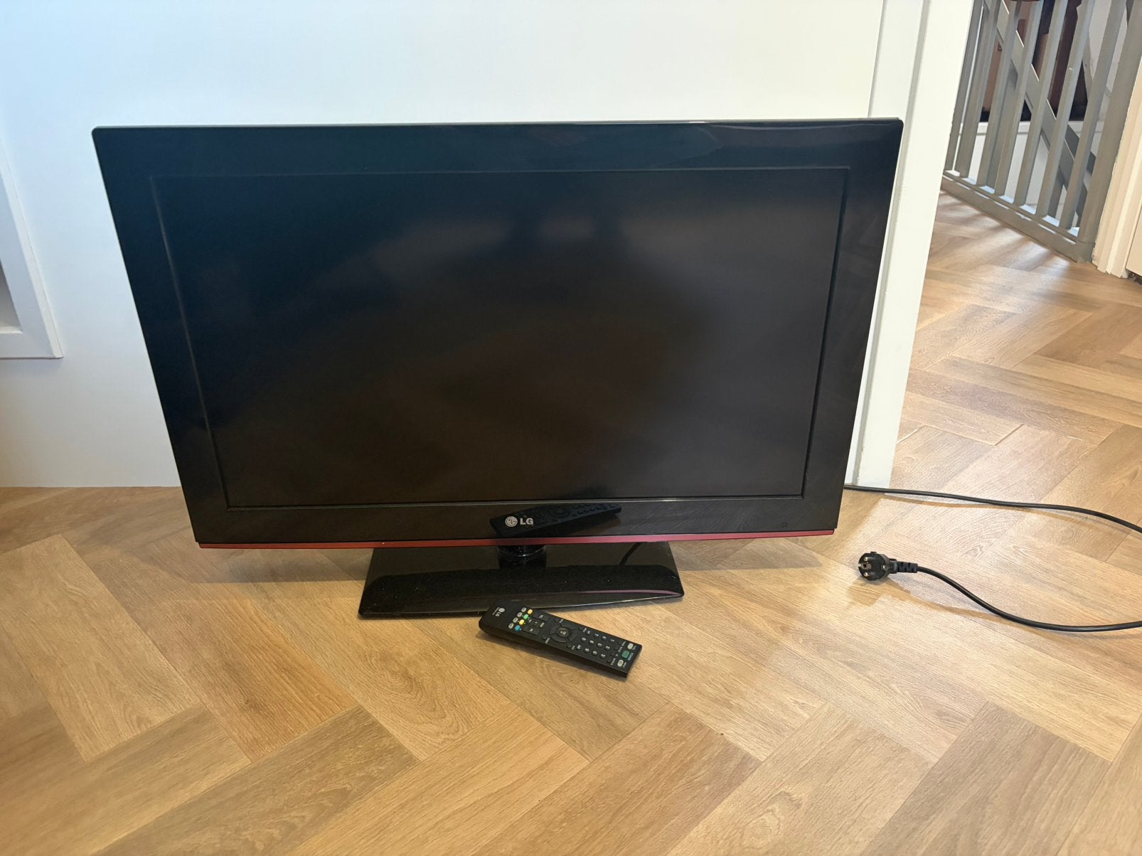Lg tv 32 inch, Ophalen, Gebruikt, 50 Hz, LG