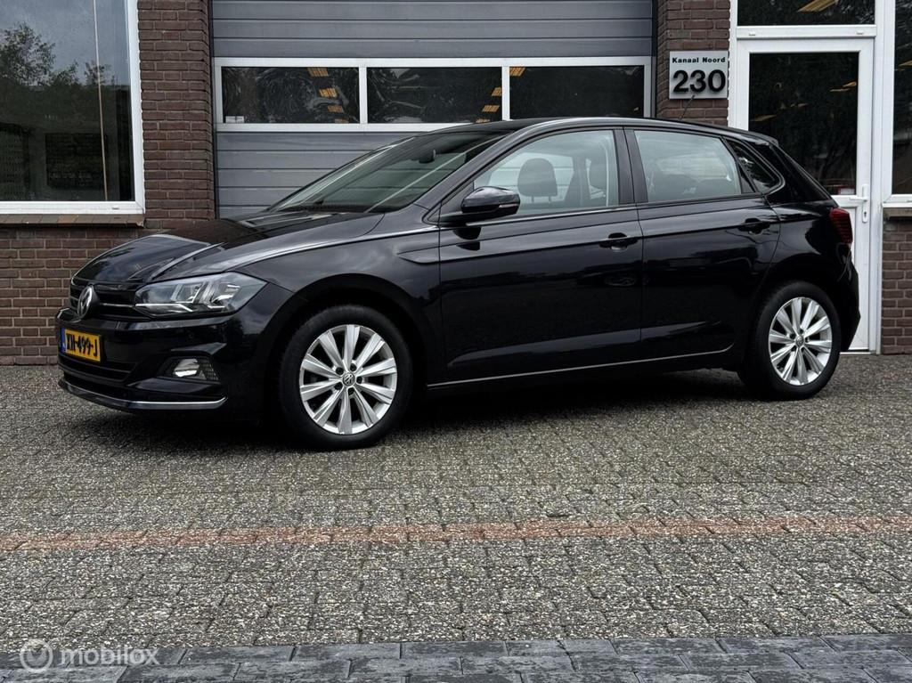 Volkswagen Polo 1.0 TSI NAVI/ECC-AIRCO/MF-STUUR/PDC, Voorwielaandrijving, Euro 6, Zwart, Bedrijf