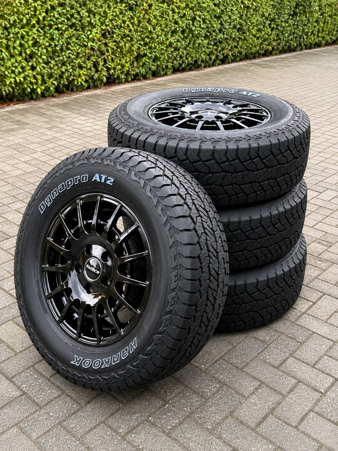 Hagelnieuwe 16” All-Terrain set VW Transporter T5/ T6 / T6.1, Gebruikt, 255 mm, Banden en Velgen, 17 inch