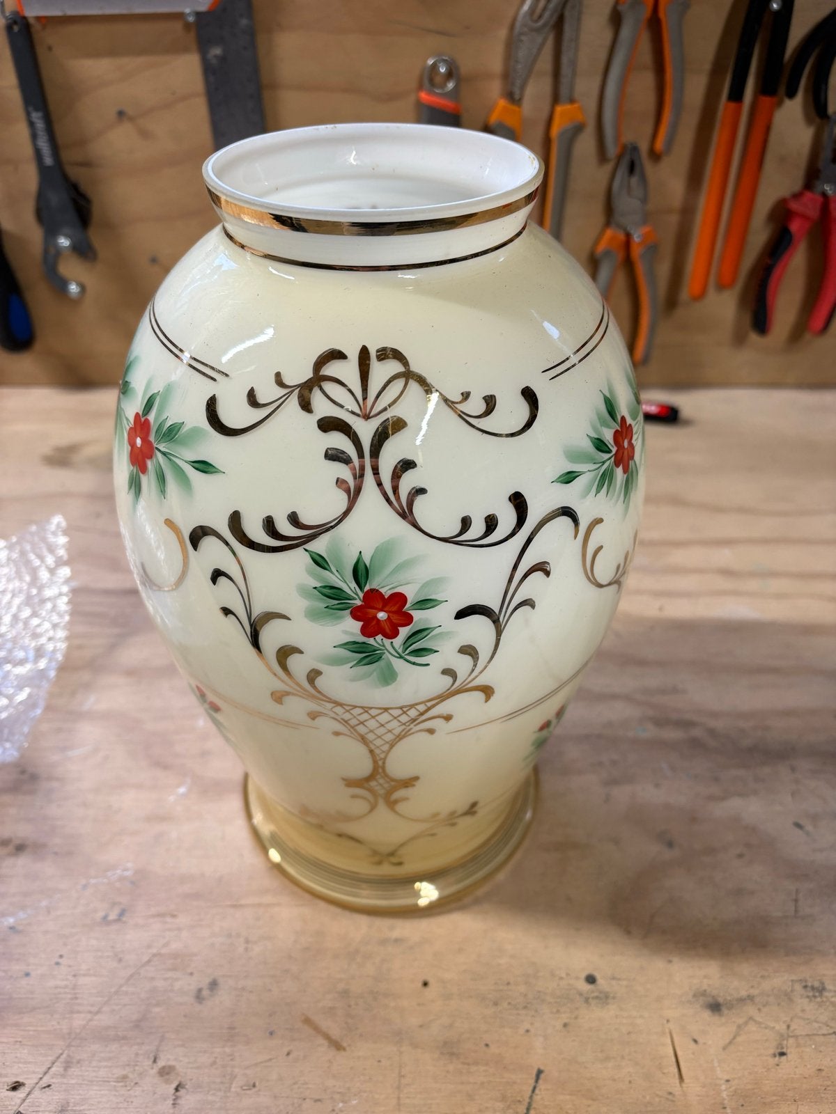 Antieke vaas met handgeschilderde bloemen, Antiek en Kunst, Ophalen