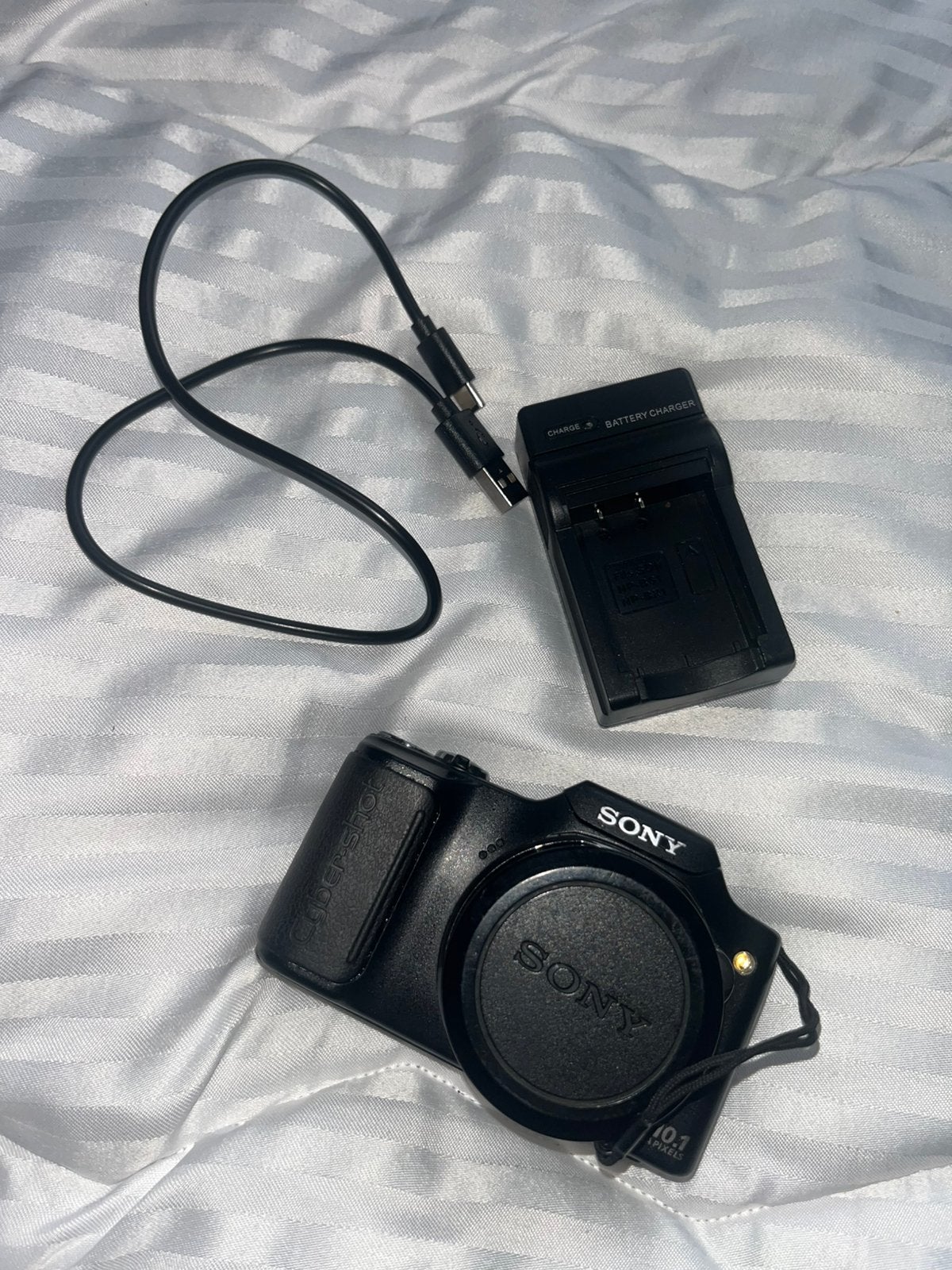 Sony DSC-H20 foto en video camera. Moet snel weg!!, Gebruikt, 10 megapixels, Ophalen of Verzenden, Compactcamera