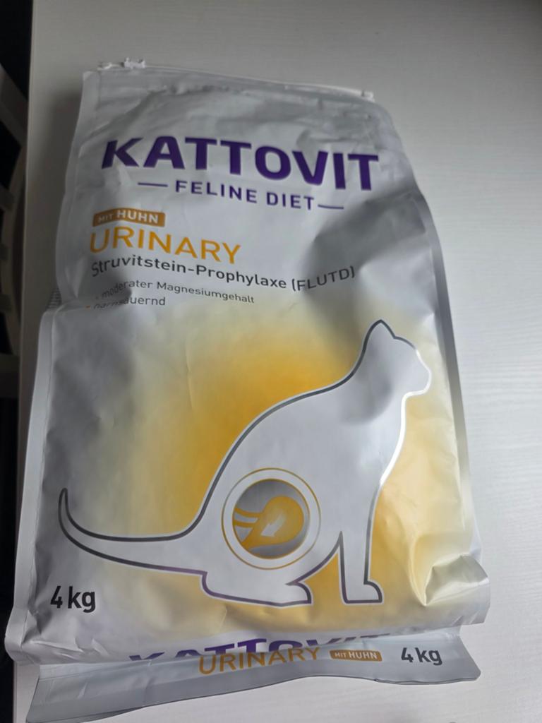 Kattenvoer. Droogvoer kattovit urinary, Ophalen