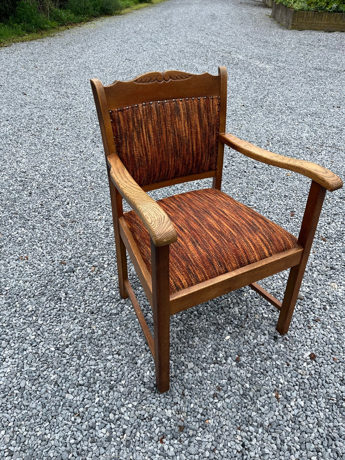 Vintage houten fauteuil met gestoffeerde zitting, Ophalen of Verzenden