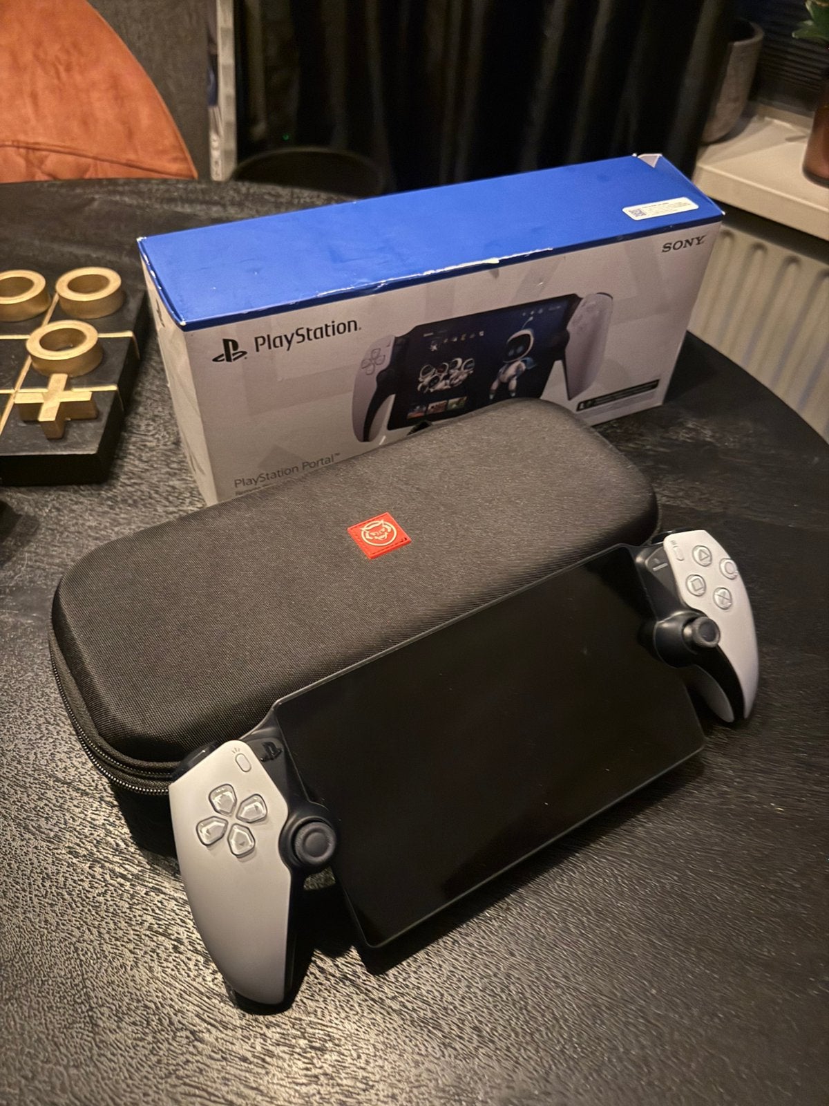 Playstation Portal + opberg case, Ophalen of Verzenden, Zo goed als nieuw