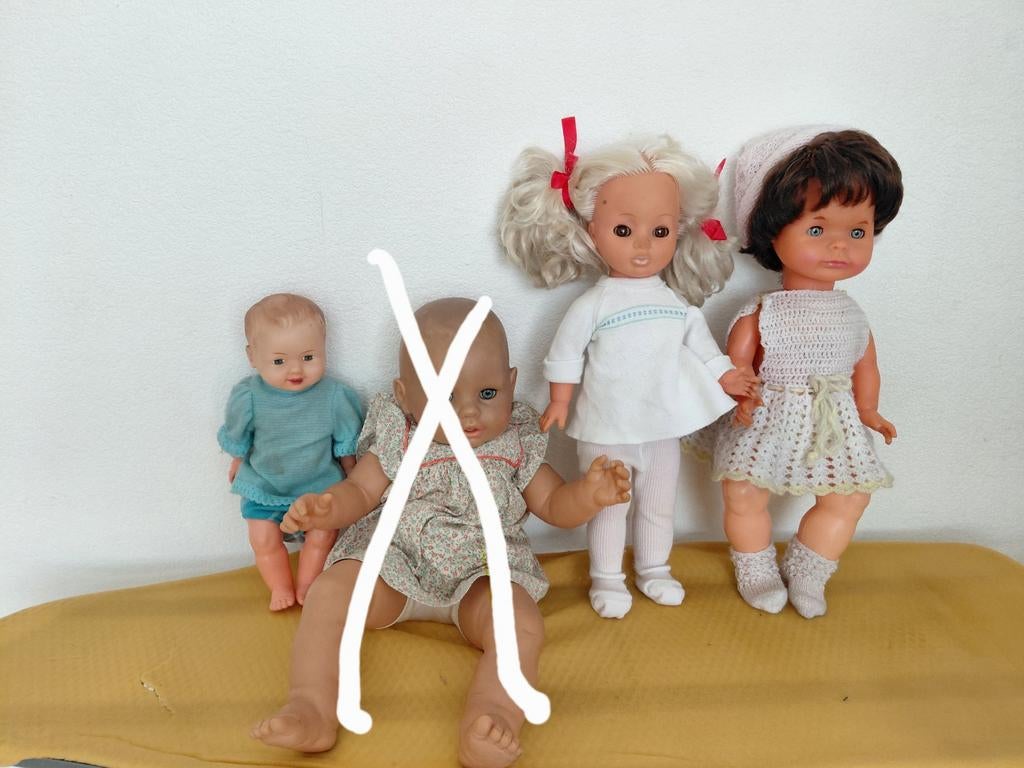Set van 3 vintage popjes, waaronder babypop, Ophalen of Verzenden
