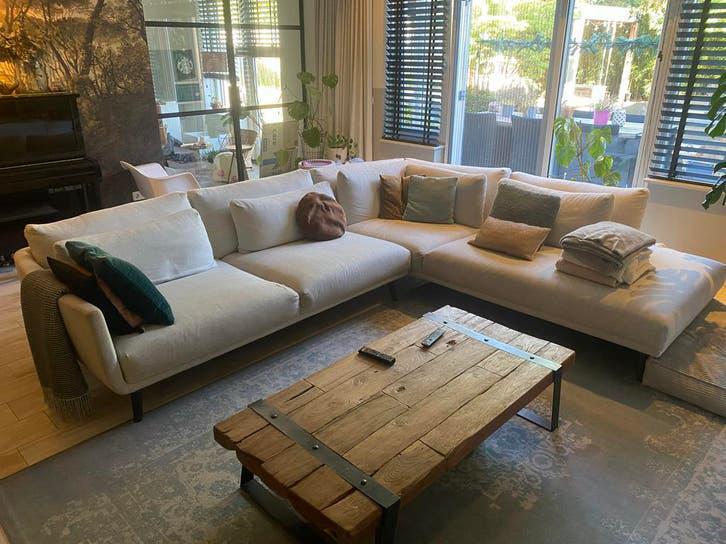Design on Stock Byen Lounge Hoekbank - Herstoffering nodig, Huis en Inrichting, Banken | Bankstellen, Ophalen, Gebruikt, 100 tot 125 cm