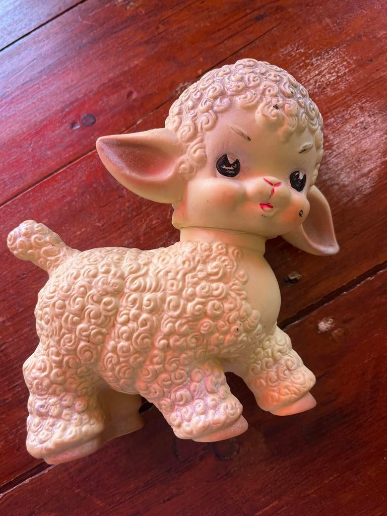 Vintage rubberen lammetje piepspeeltje, Ophalen of Verzenden, Gebruikt, Overige typen, Met geluid