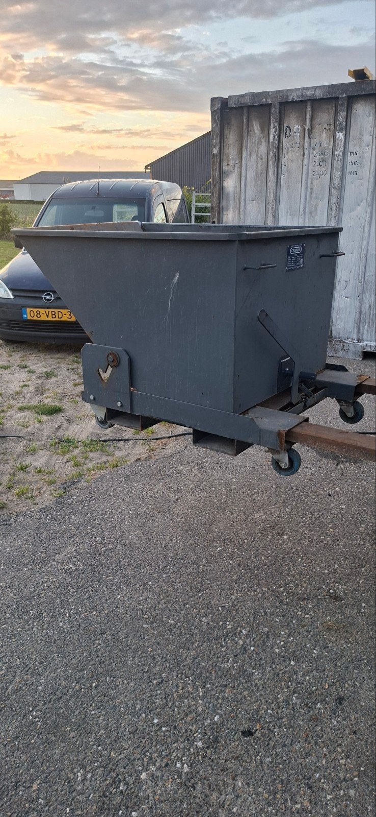 Kiep/kantelbak, Ophalen