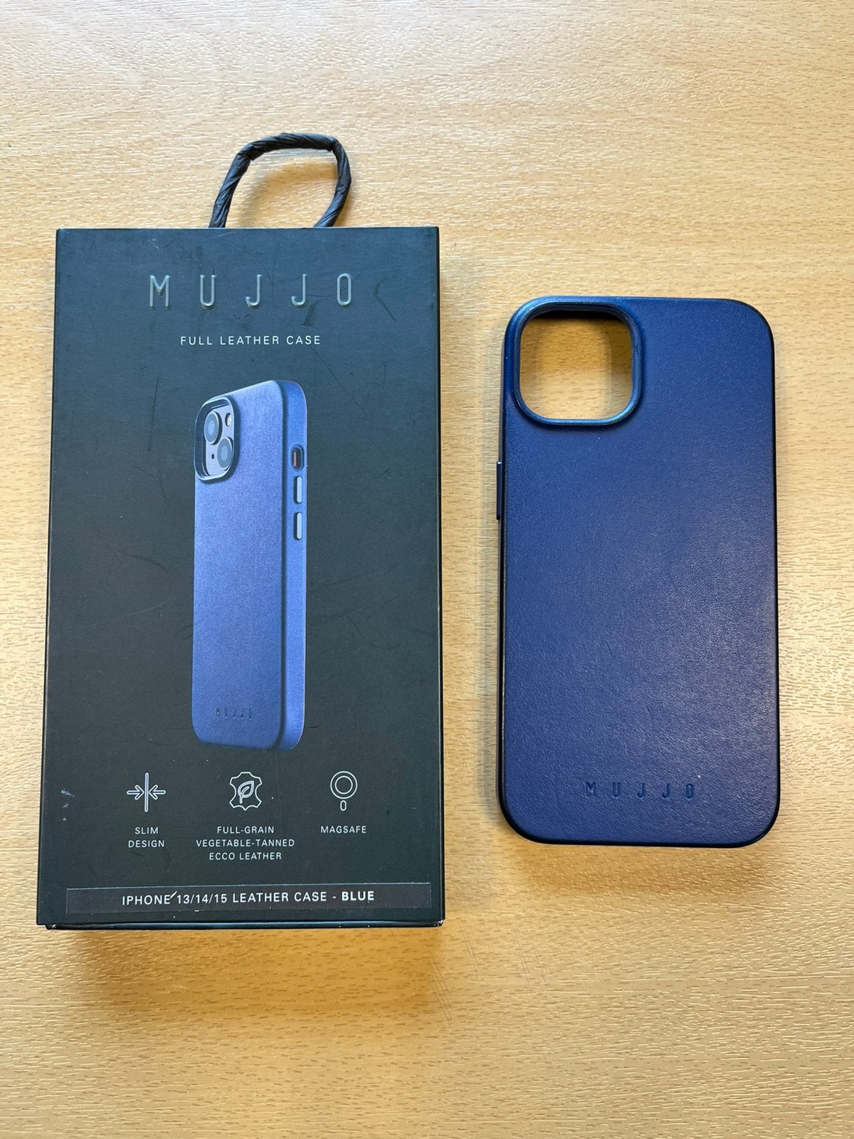 Mujjo Hoesje iPhone 13, Ophalen of Verzenden, Zo goed als nieuw, IPhone 13