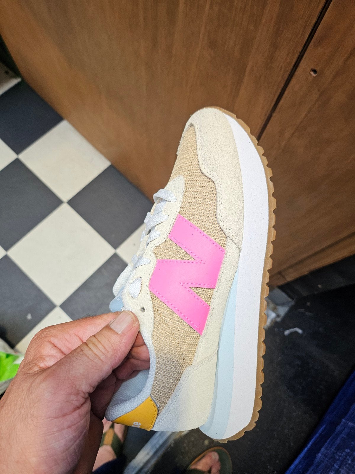 New Balance 237 Sneakers maat 33 - Beige/Roze, New Balance Athletics, Inc., Customercare@newbalance.com, Beige, New Balance