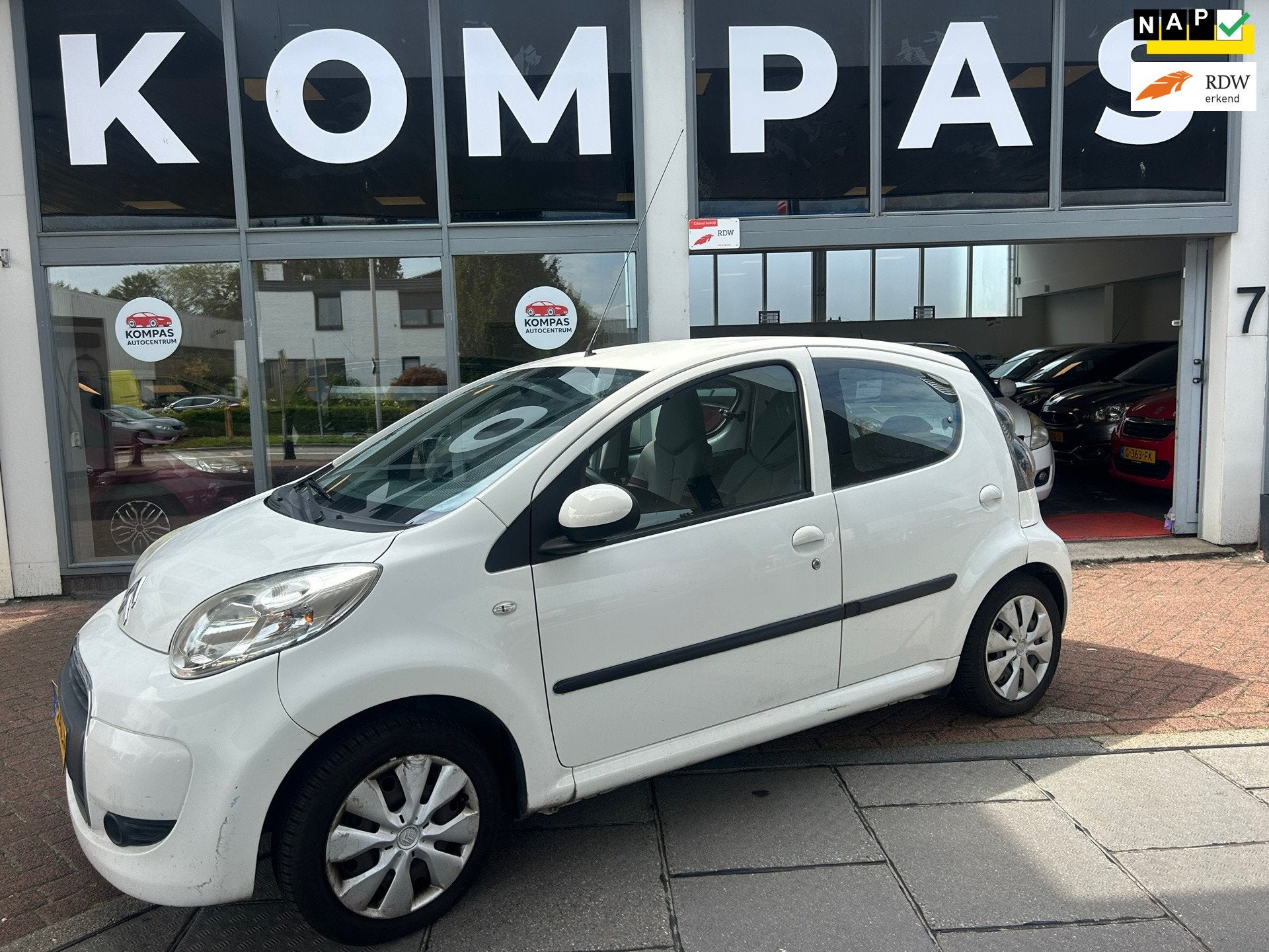Citroen C1 1.0-12V Ambiance |5DEURS|NAP|EL.RAMEN|APK27|AUX, Voorwielaandrijving, Stof, Gebruikt, Elektrische ramen