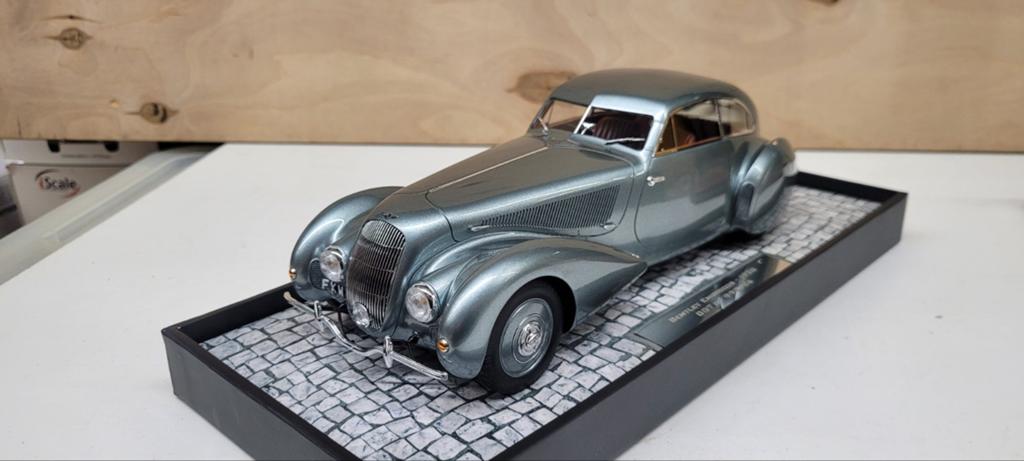 Minichamps 1938 Bentley Embiricos, Hobby en Vrije tijd, Modelauto's | 1:18, Ophalen of Verzenden, Zo goed als nieuw, Auto, MiniChamps