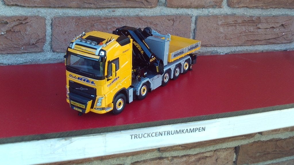 WSI  Volvo  FH4  Globetrotter  van  M. J. van  Riel., Ophalen of Verzenden, Nieuw, Bus of Vrachtwagen, Wsi