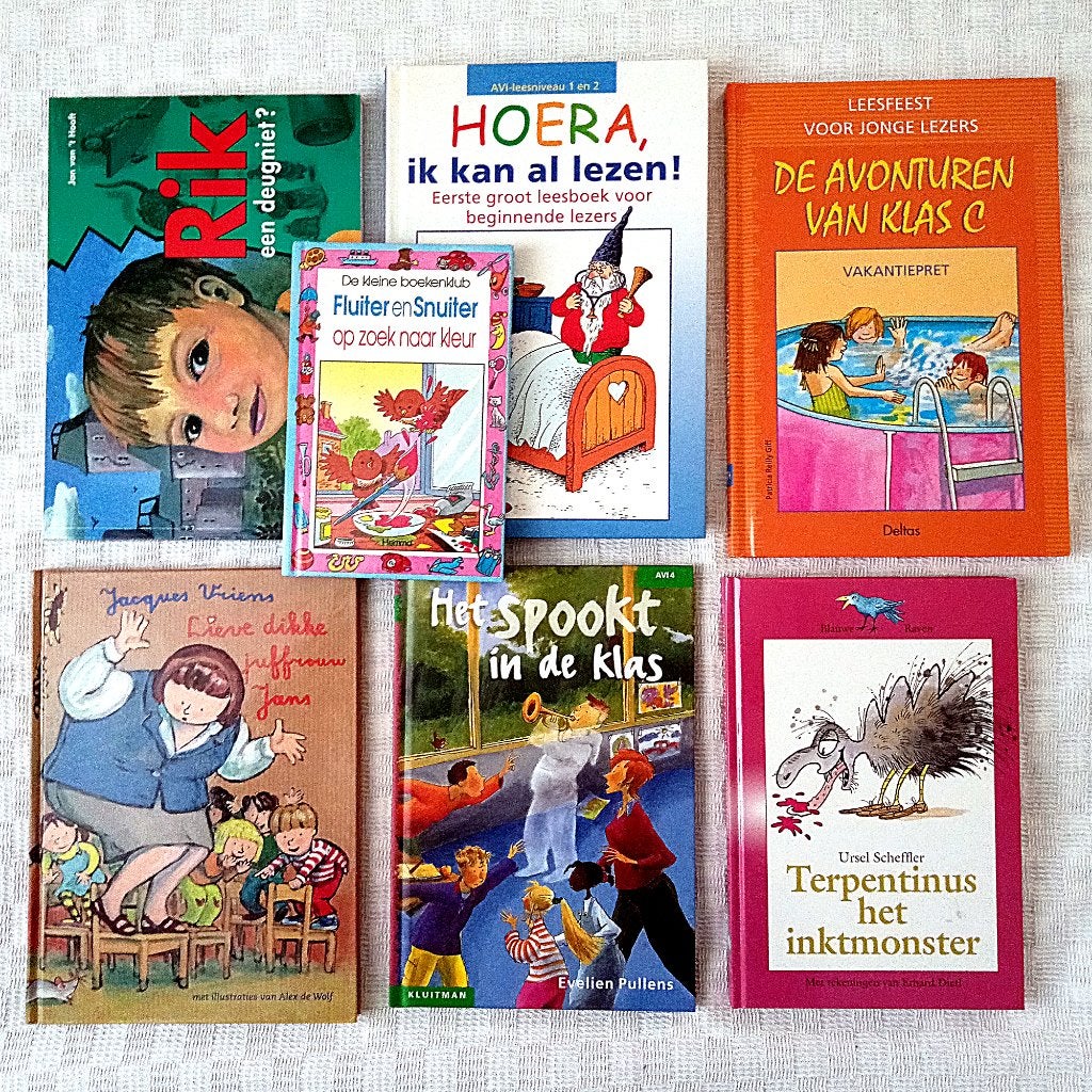 7 zo goed als nieuwe kinderboeken, Boeken, Ophalen of Verzenden, Zo goed als nieuw, Fictie algemeen