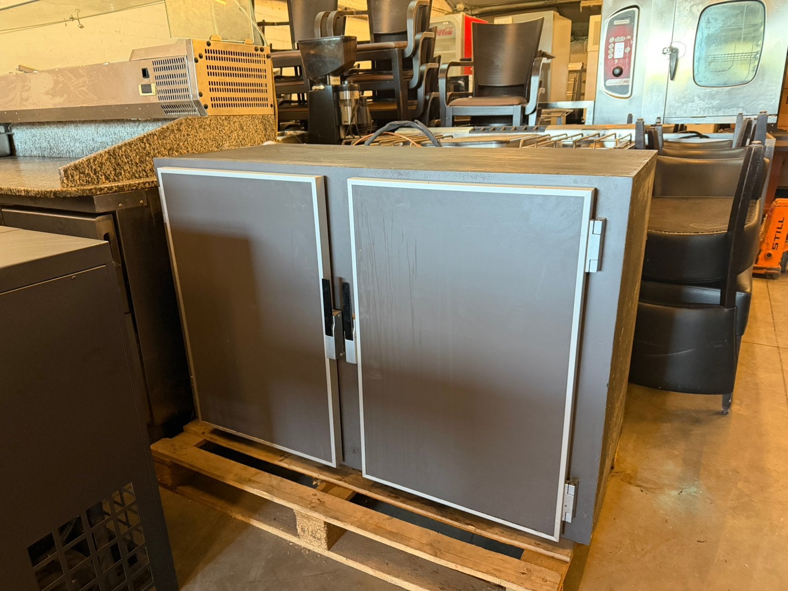 Horeca Barkoelingen (2, 3 en 4-deurs), Gebruikt, ., Ophalen of Verzenden, Horeca