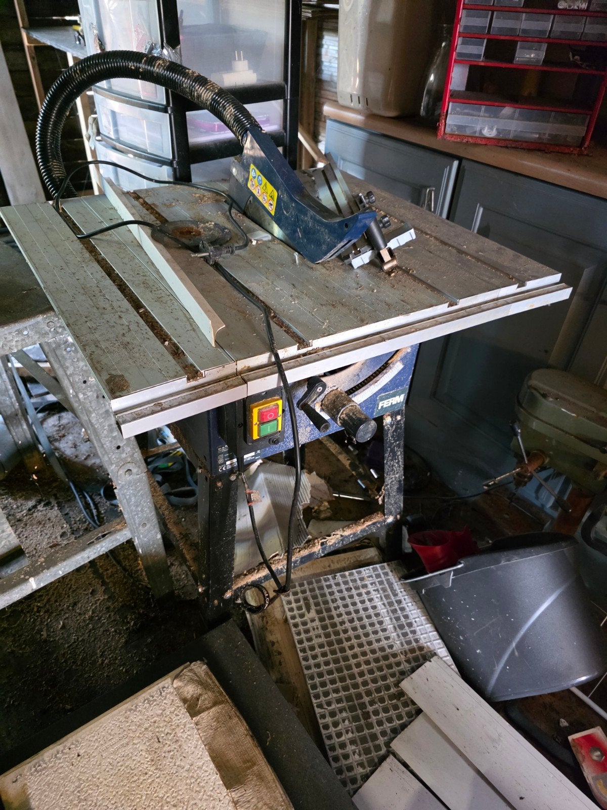 Defecte  zaagtafel ferm, Ophalen, Gebruikt, Overige typen, Ferm