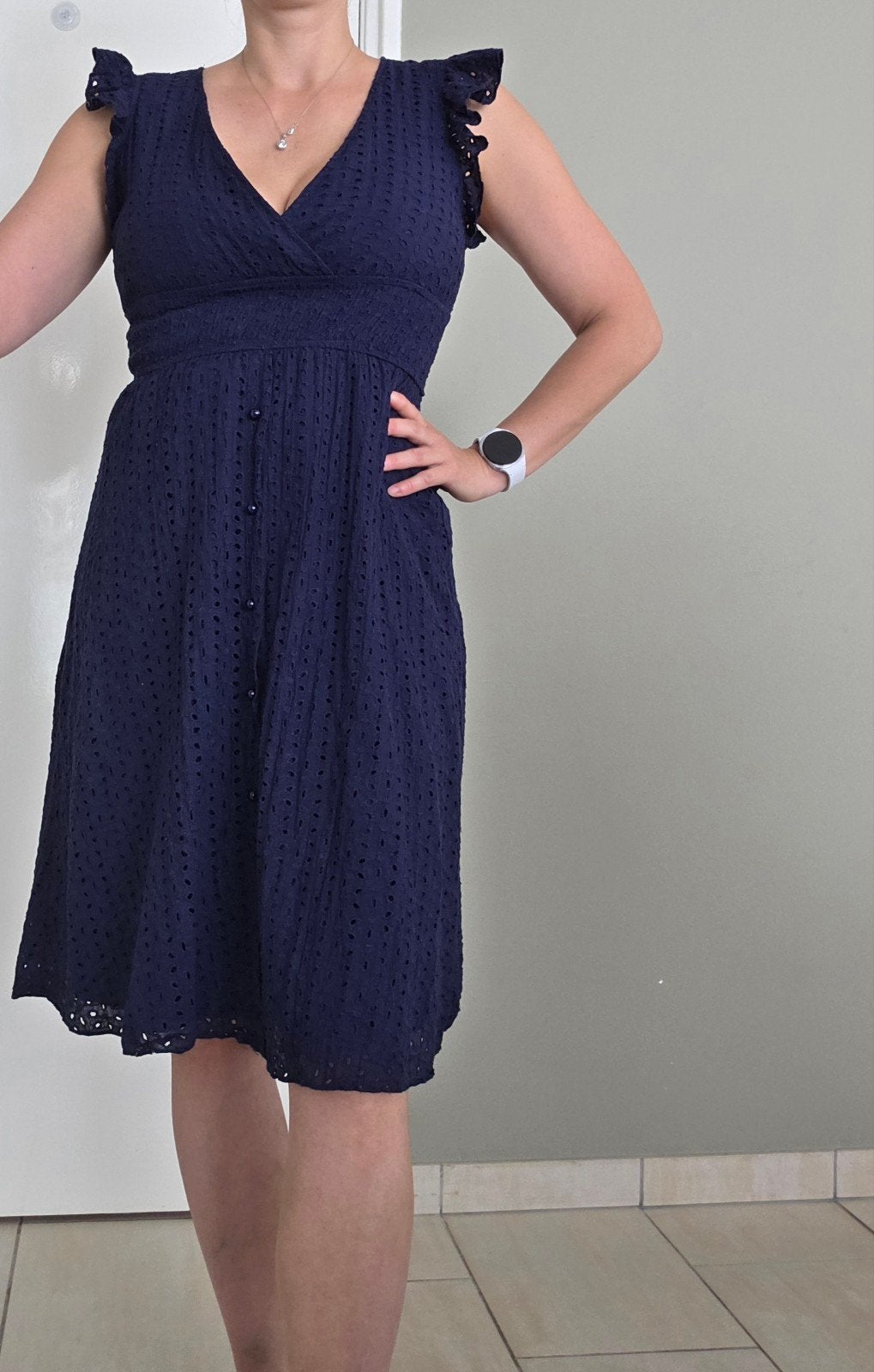 Mooie zomerse korte jurk met leuke werkje - Maat L, Blauw, Maat 42/44 (L), Ophalen of Verzenden, Zo goed als nieuw