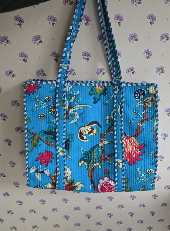 NEW quilted floral shopper bag, Ophalen, Nieuw, Blauw, Shopper