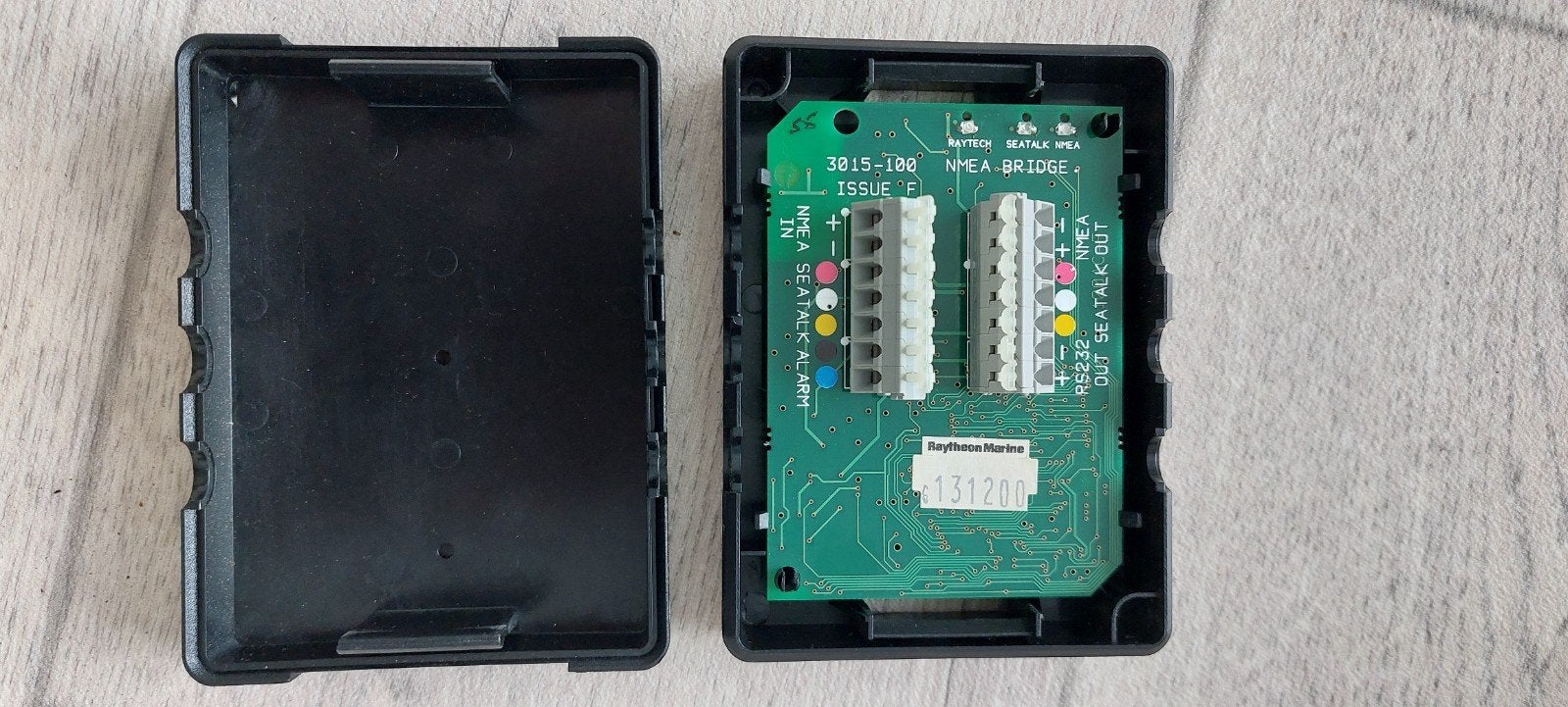 Raymarine SeaTalk/NMEA interface box | E85001, Ophalen of Verzenden, Zo goed als nieuw, Communicatie