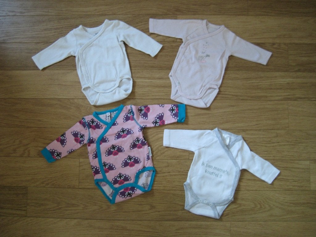 4 overslagrompers lange mouw maat 50-56 wit roze paars, Nacht- of Onderkleding, Gebruikt, Jongetje of Meisje, Ophalen of Verzenden
