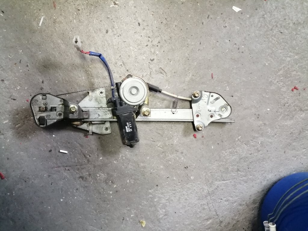 Diverse raam-mechanisme MAZDA MX-3  type EC  1991/1998, Auto-onderdelen, Ophalen of Verzenden, Gebruikt, Mazda