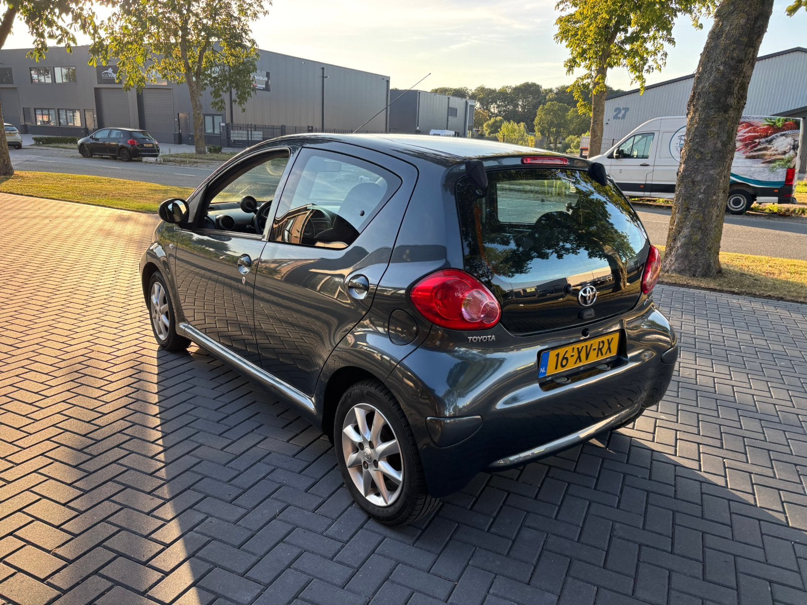 Toyota aygo 1.0 12v 5deurs toerenteller handschakel, Auto diversen, Ophalen of Verzenden