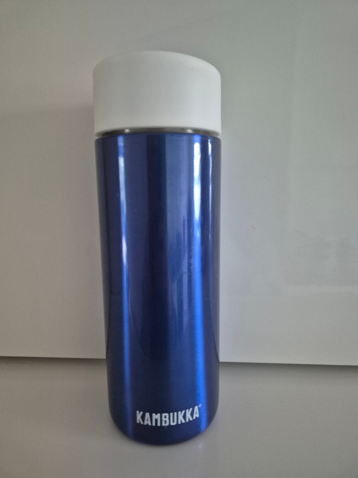 Kambukka Thermosfles - Blauw - Nieuw, Nieuw, Ophalen of Verzenden, Metaal, Overige merken