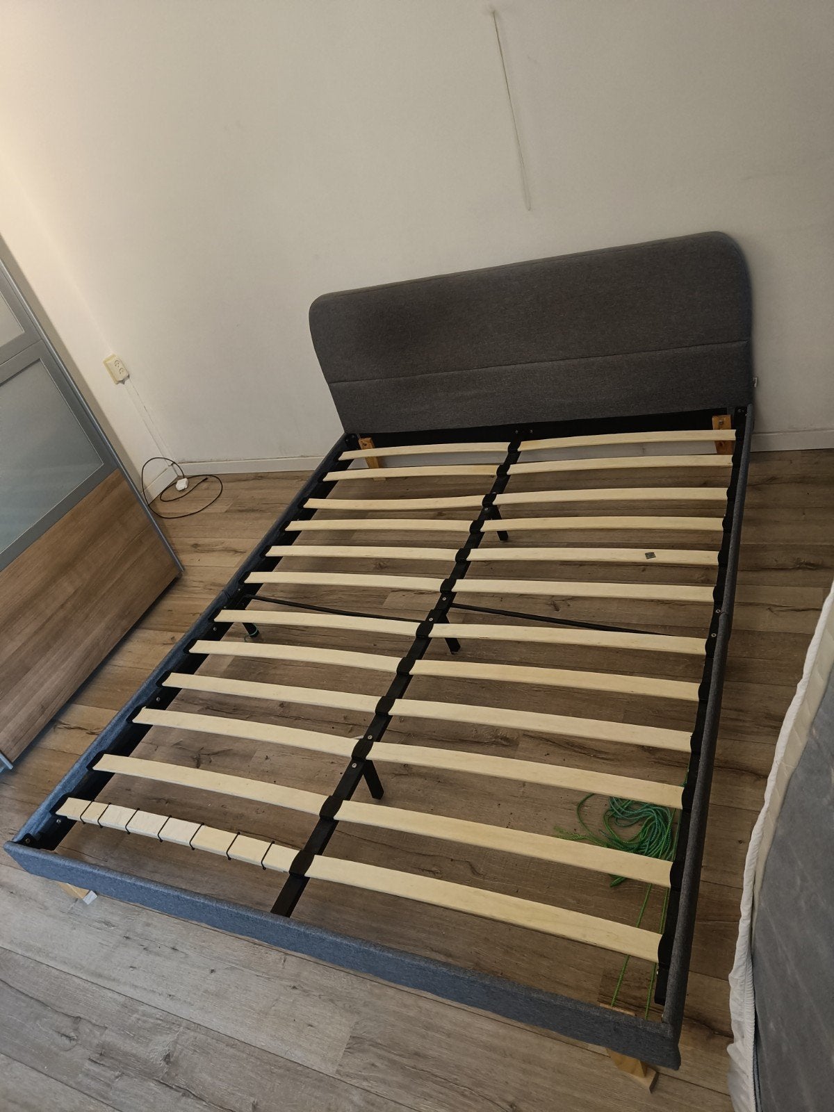 Lean Bakker bedframe 160x200 - Grijs gestoffeerd, Ophalen, Gebruikt, Tweepersoons, 200 cm