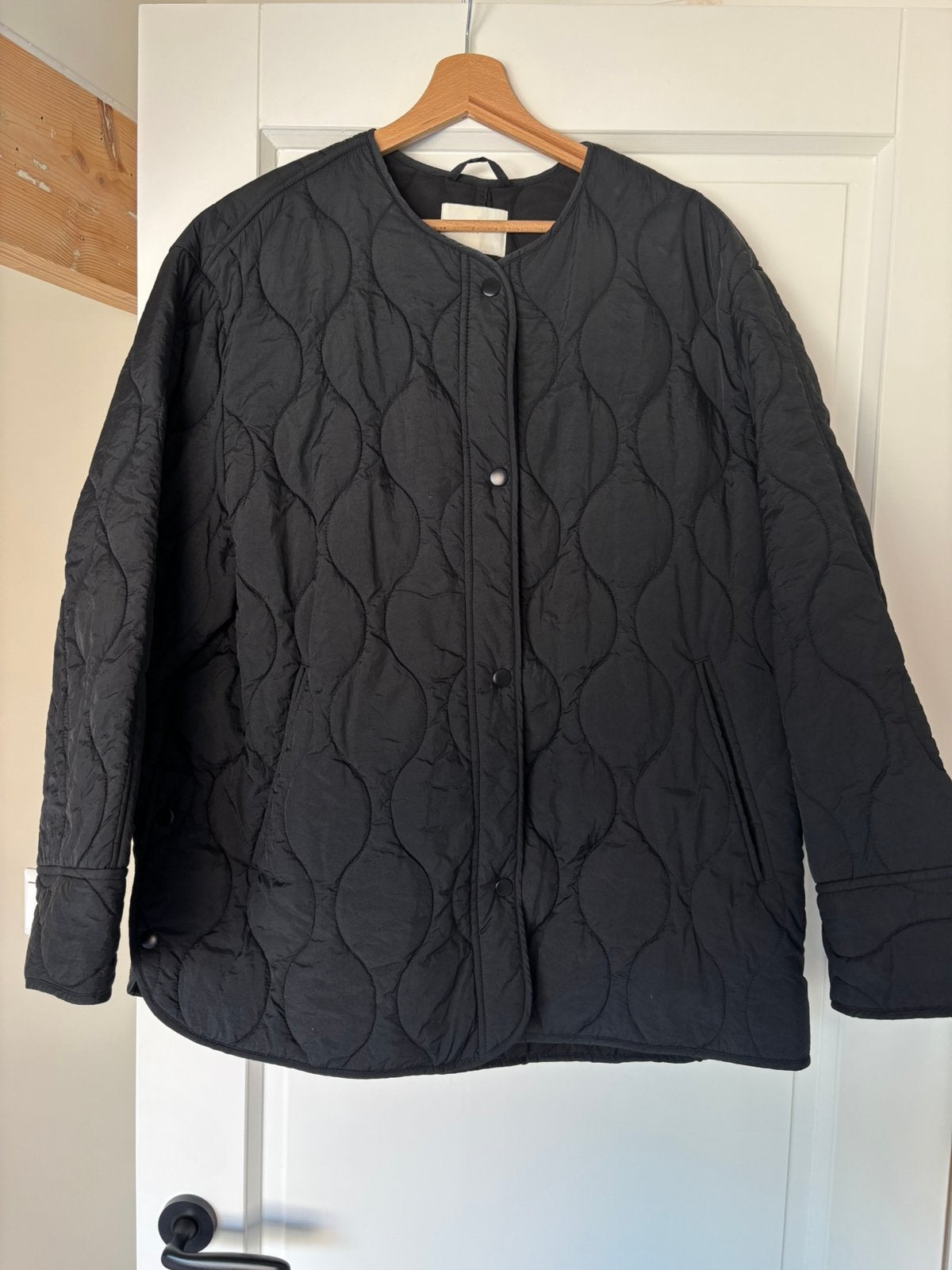 H&M Jas, Verzenden, Zo goed als nieuw, Maat 38/40 (M), Zwart