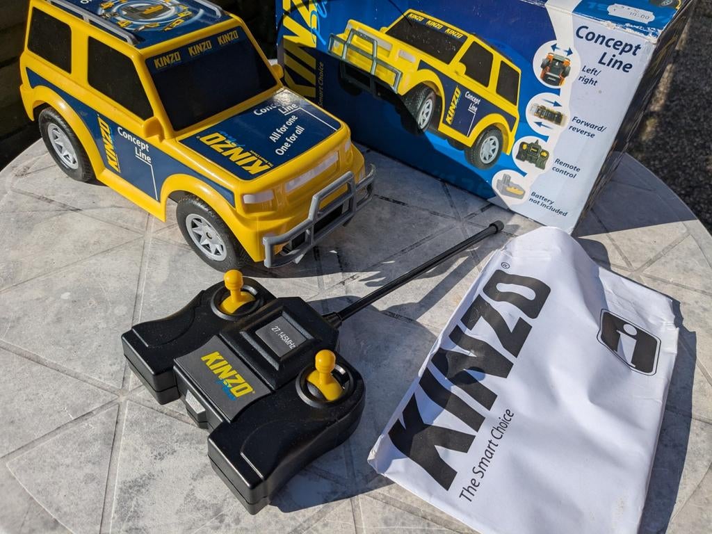 Kinzo RC auto., Elektro, Ophalen of Verzenden, Zo goed als nieuw, Auto onroad