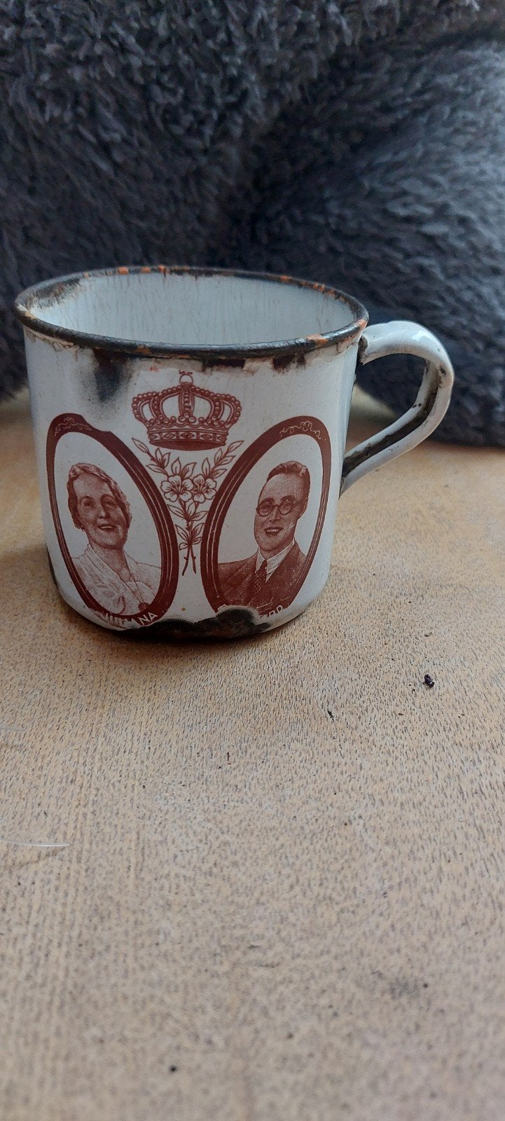 Emaille beker koningshuis, Ophalen of Verzenden
