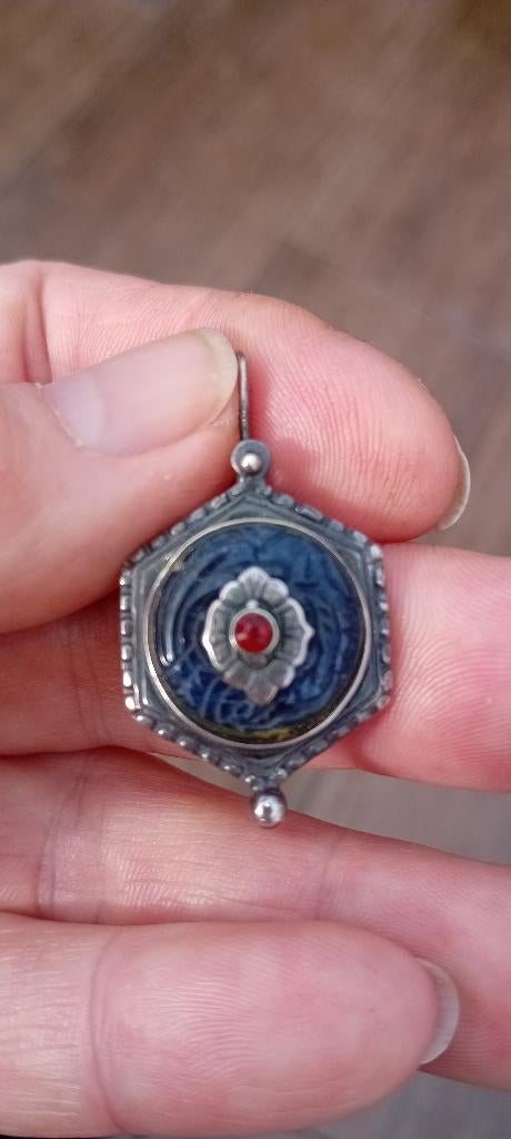 Zeer mooie oorbel/hanger saffier 925 zilver, Sieraden, Tassen en Uiterlijk, Antieke sieraden, Ophalen of Verzenden, Zilver, Hanger